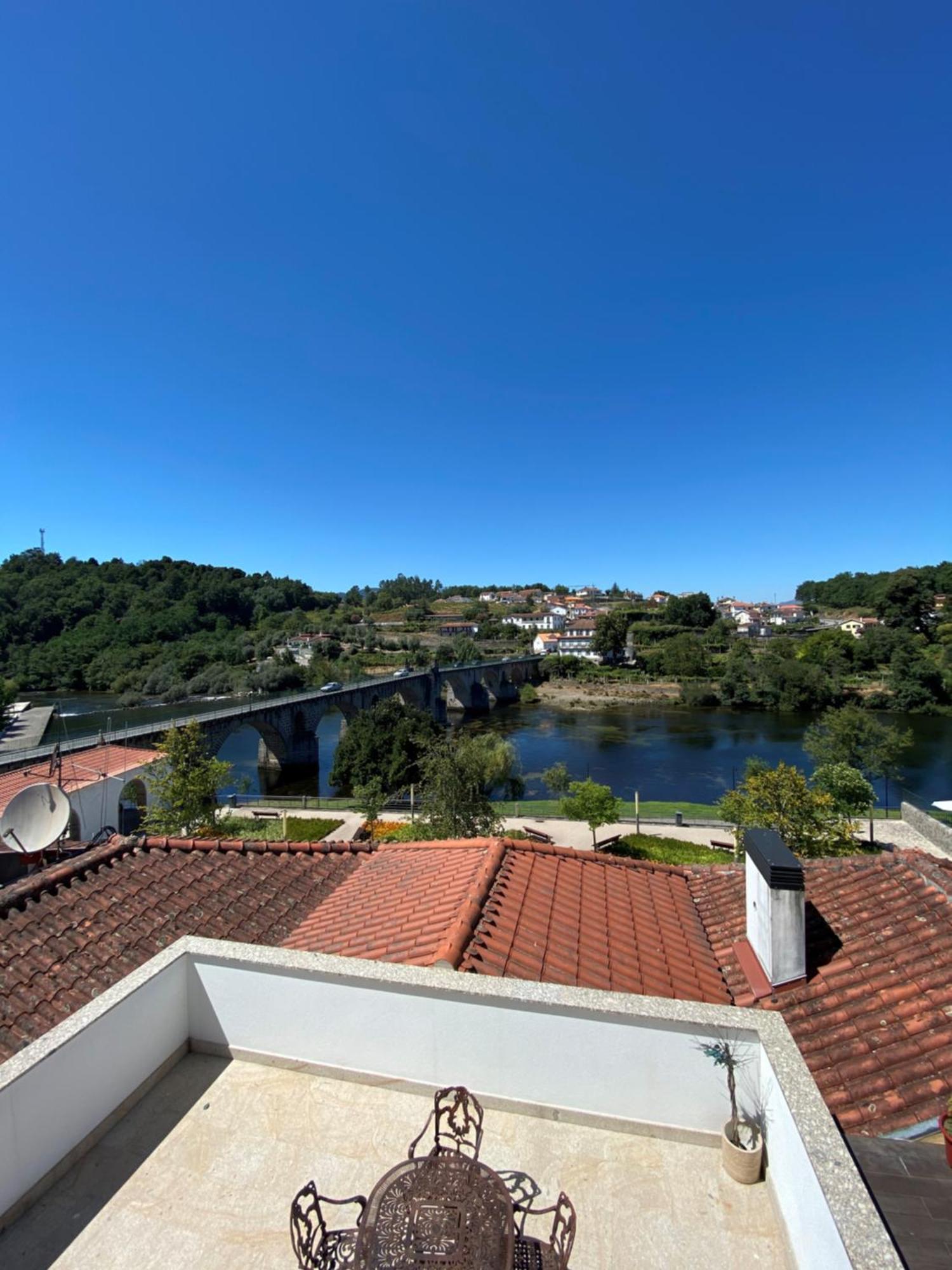 Hotel Fonte Velha Ponte da Barca Exterior photo